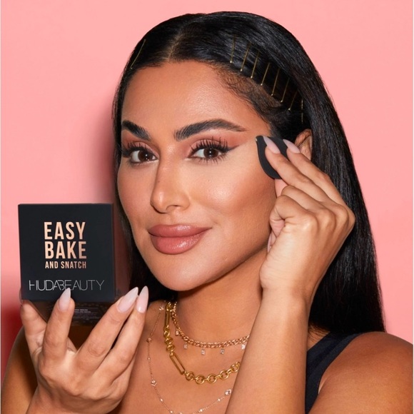 Huda Beauty Easy Bake and Snatch Setting Powder Kunafa NIB - Picture 1 of 6